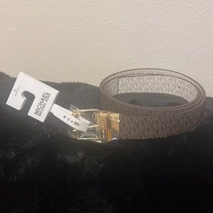 NWT MICHAEL KORS Reversible Logo Belt